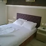 Selay Κουσάντασι